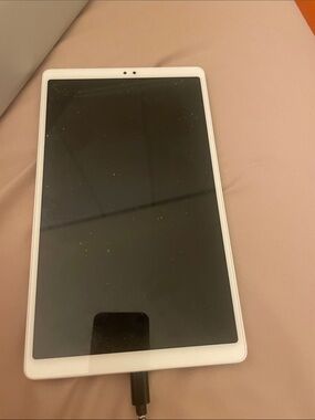 White Tablet with Front Camera - Sleek Display